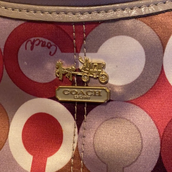 Coach - Picture 2 of 2